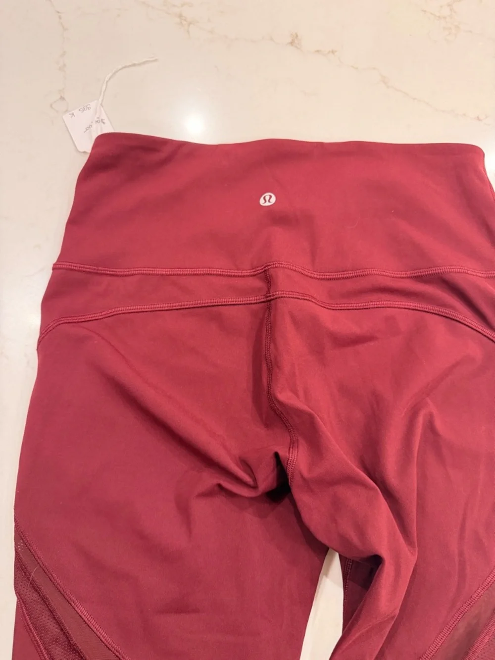 Lululemon Size 8 Burgundy Cropped Leggings Mesh Panel High Rise Workout Pants - Picture 3 of 4